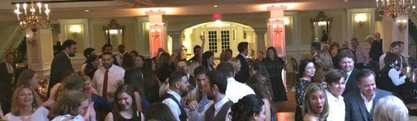 Scarsdale Weddingh Full dance floor at Scarsdale Wedding with Expressway Music DJ Dave Swirsky